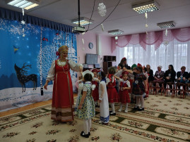 "Русь мастеровая: праздник русского кокошника" "Русь мастеровая: праздник русского кокошника".